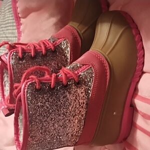Fab kids snow boots